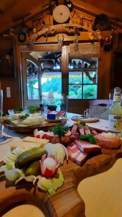 Gaestehaus Haaser Hotell Bad Peterstal-Griesbach Exteriör bild