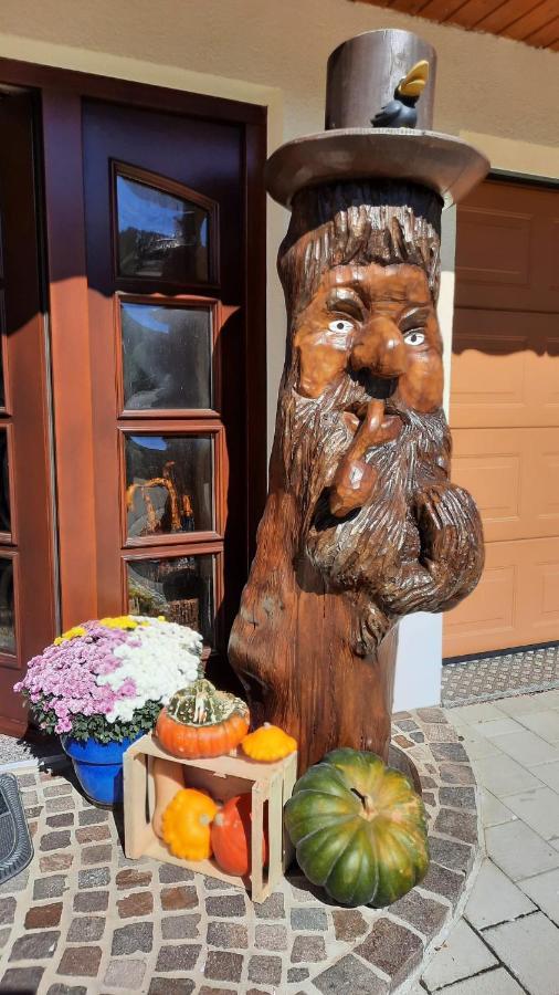 Gaestehaus Haaser Hotell Bad Peterstal-Griesbach Exteriör bild