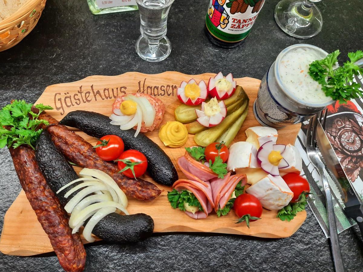 Gaestehaus Haaser Hotell Bad Peterstal-Griesbach Exteriör bild