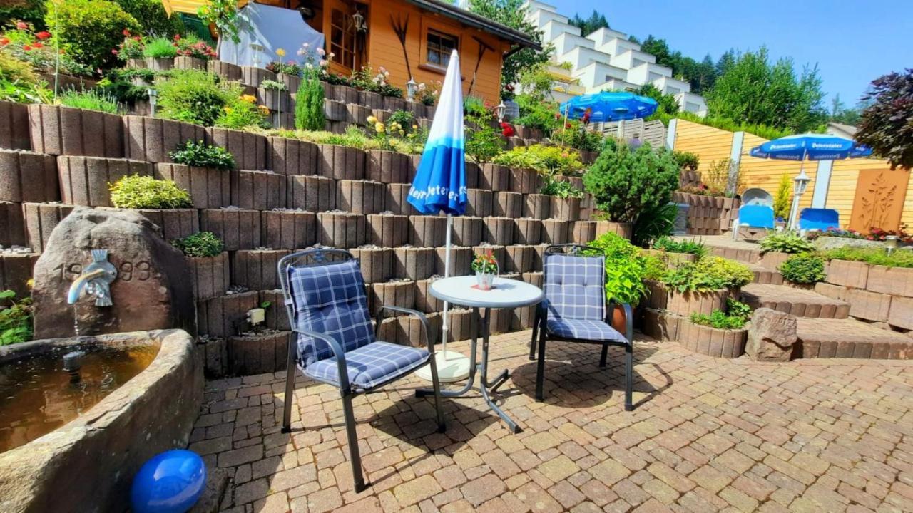 Gaestehaus Haaser Hotell Bad Peterstal-Griesbach Exteriör bild
